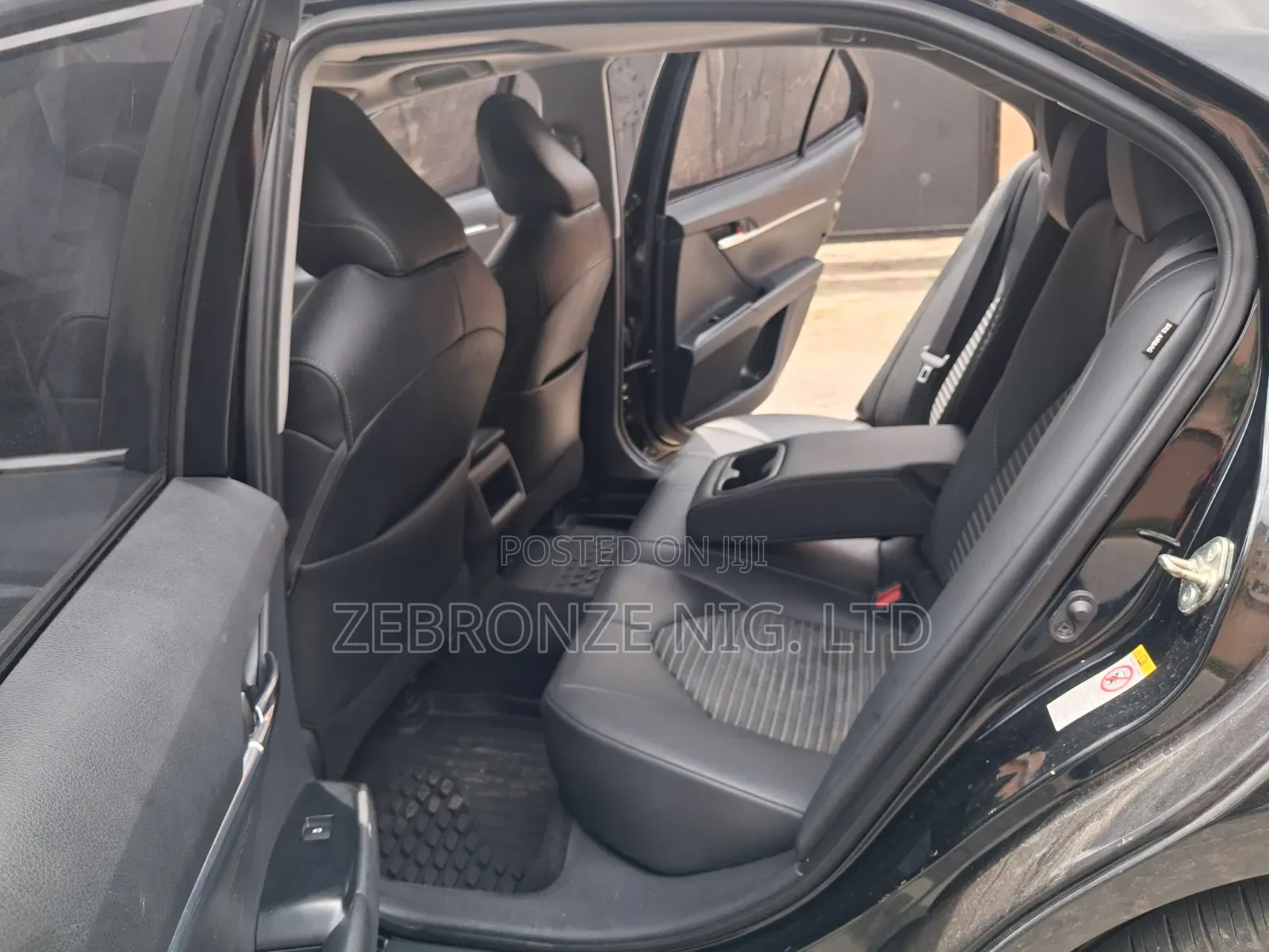 Toyota Camry 2019 Black