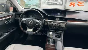 Lexus ES 2016 Gray