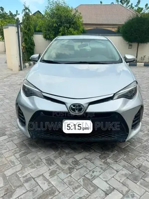 Toyota Corolla 2015 Silver