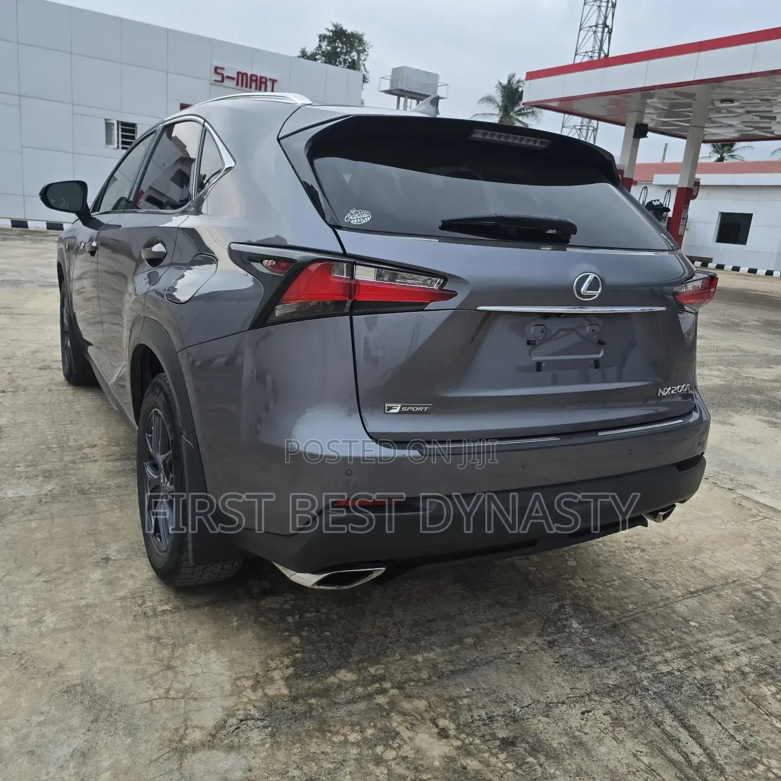 Lexus NX 2017 Gray
