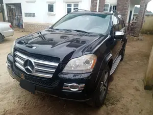 Mercedes-Benz GL-Class GL 550 2009 Black