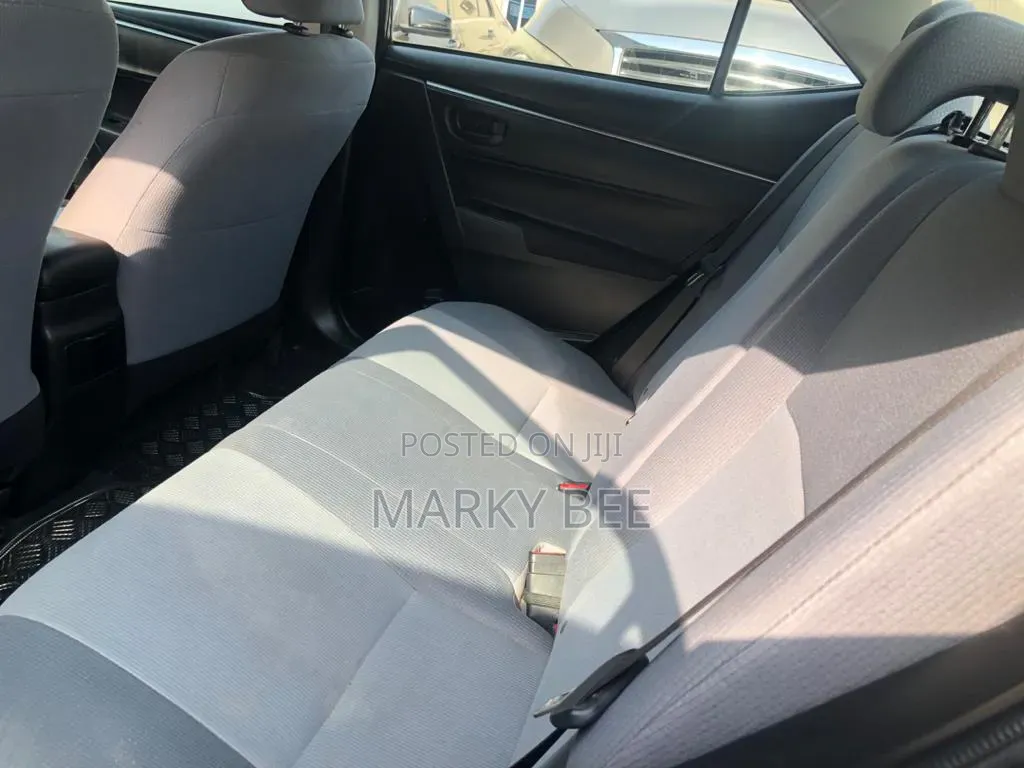 Toyota Corolla 2013 Black