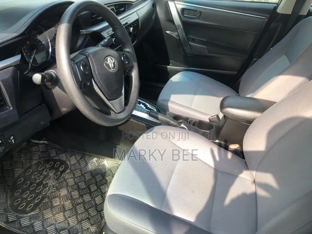 Toyota Corolla 2013 Black