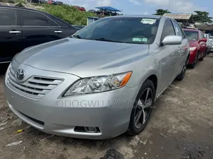 Toyota Camry 2009 Silver