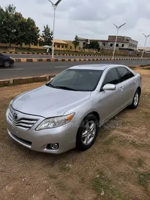 Toyota Camry 2008 Silver