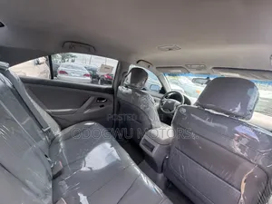 Toyota Camry 2009 Silver
