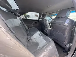 Toyota Camry 2009 Silver