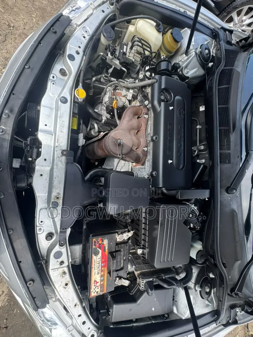 Toyota Camry 2009 Silver