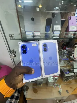 Apple iPhone 16 256 GB Blue
