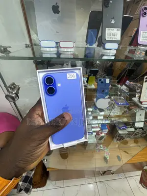 Apple iPhone 16 256 GB Blue