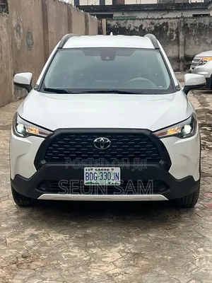 Toyota Corolla Cross 2022 White