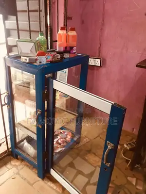 Show Glass and Jewellery Display Board