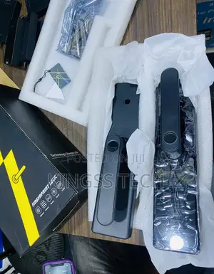 Small Size Fingerprint Smart Door Lock ( Tuya ).