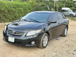 Toyota Corolla 2010 Black