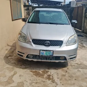 Toyota Matrix 2004 Silver