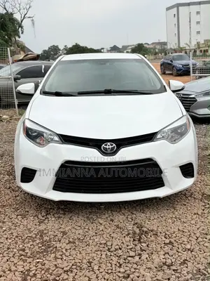 Toyota Corolla LE Eco 4dr Sedan (1.8L 4cyl CVT) 2016 White