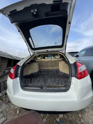 Honda Crosstour 3.5 AWD 2012 White