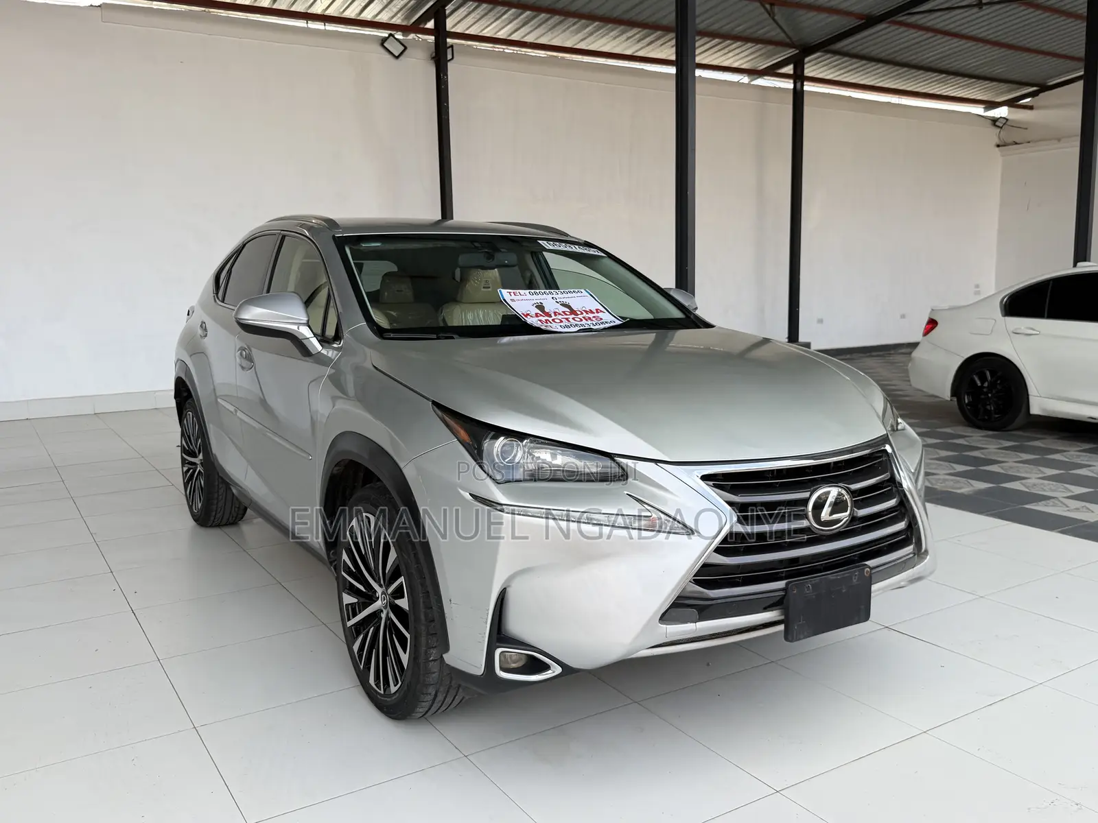 Lexus NX 2015 Silver