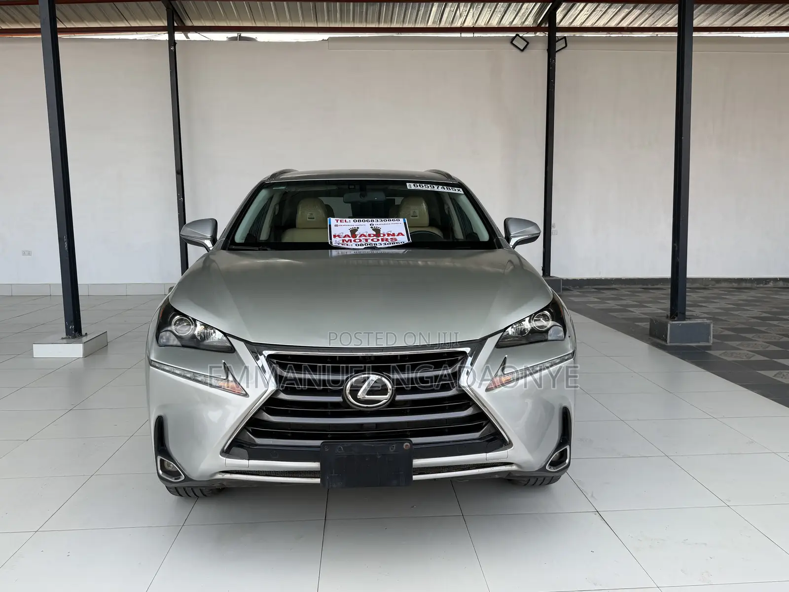 Lexus NX 2015 Silver