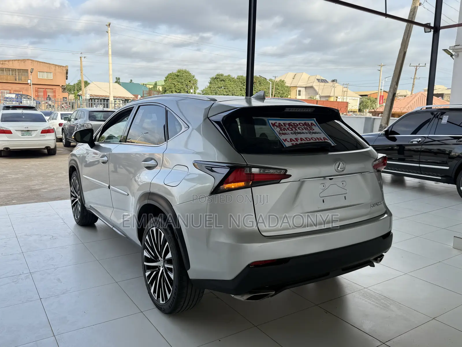 Lexus NX 2015 Silver
