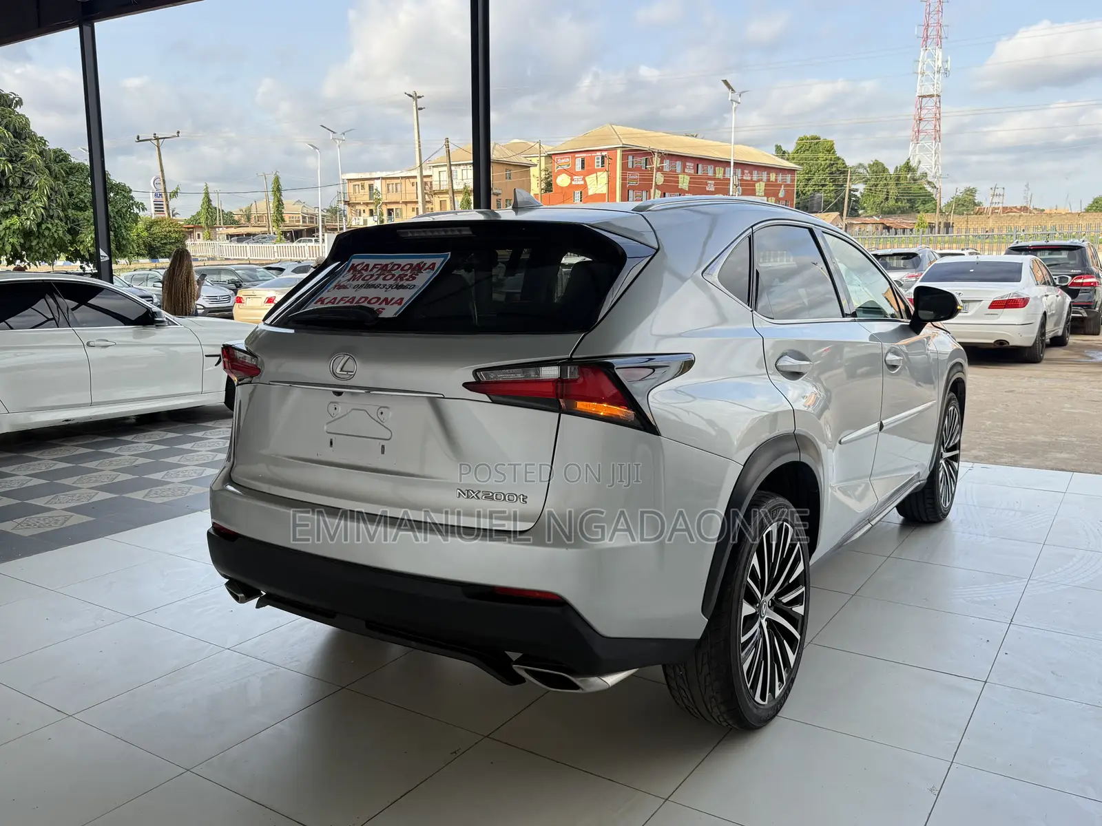 Lexus NX 2015 Silver