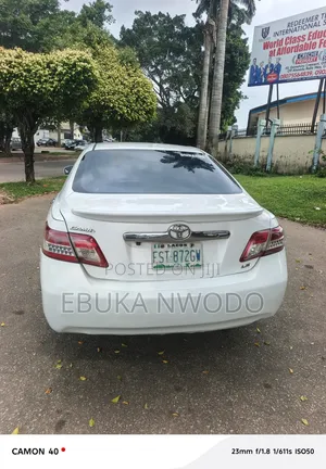 Toyota Camry 2010 White