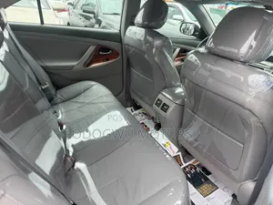 Toyota Camry 2011 Gray