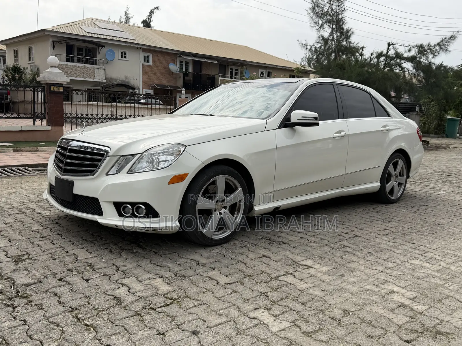 Mercedes-Benz E350 2011 White