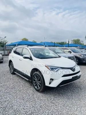 Toyota RAV4 Limited AWD (2.5L 4cyl 6A) 2016 White