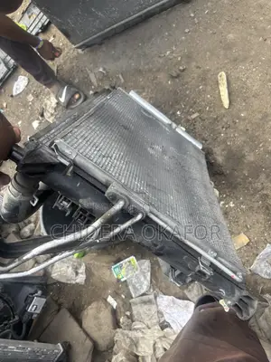 Radiation and Fan AC Condenser Kia Sorento. 2018 or 2019