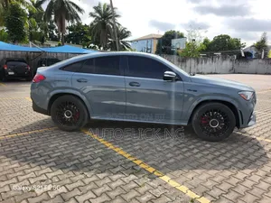 Mercedes-Benz GLE-Class 2022 Gray