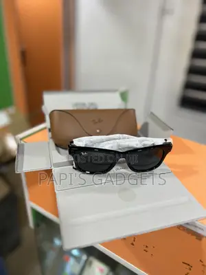 Open Box Ray-Ban Meta Gen 2 Wayfarer Glass Shiny Black Frame Dark Lens