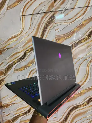 Laptop Dell Allienware M18 R1 16GB Intel Core i7 SSD 1T