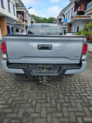 Toyota Tacoma 2021 Beige