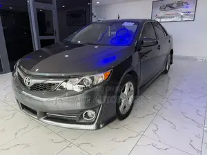 Toyota Camry 2013 Gray