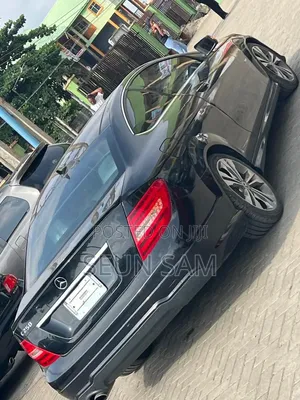 Mercedes-Benz C250 2014 Black