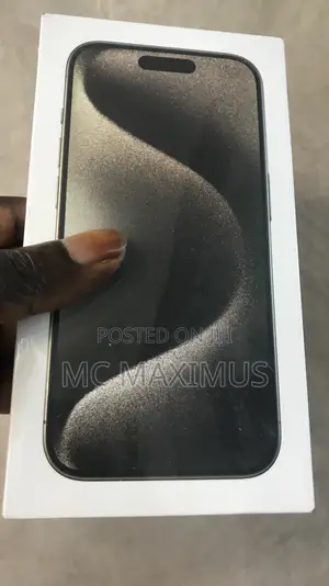 New Apple iPhone 15 Pro Max 256 GB Black
