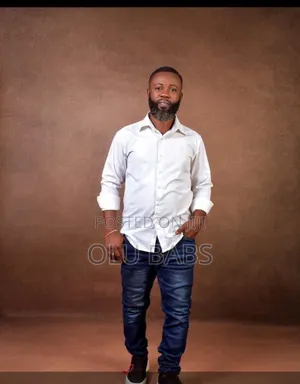 Mr Olumide Babalola