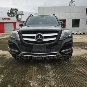 Mercedes-Benz GLK-Class 2010 Black