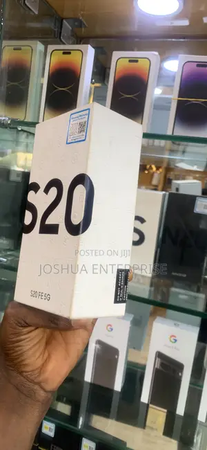 New Samsung Galaxy S20 FE 128 GB Black