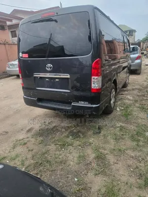 Toyota HiAce 2010 Black
