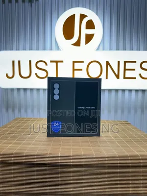 New Samsung Galaxy Z Fold8 Ultra 256 GB Graphite