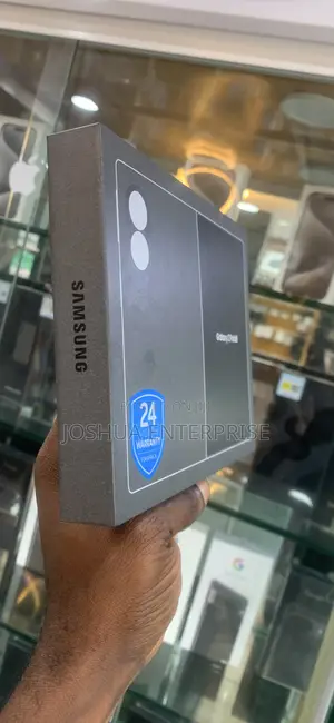 New Samsung Galaxy Z Fold8 256 GB Graphite