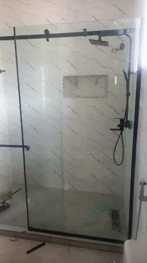 Foreign Shower Cubicles Black Accessories