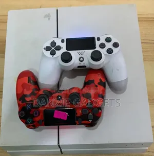 Play Station