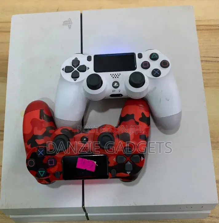 Play Station