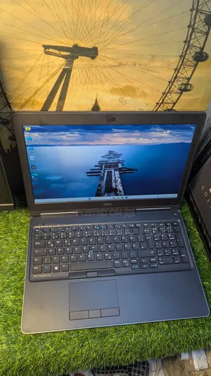 Laptop Dell Precision 7510 16GB Intel Core i7 SSD 512GB