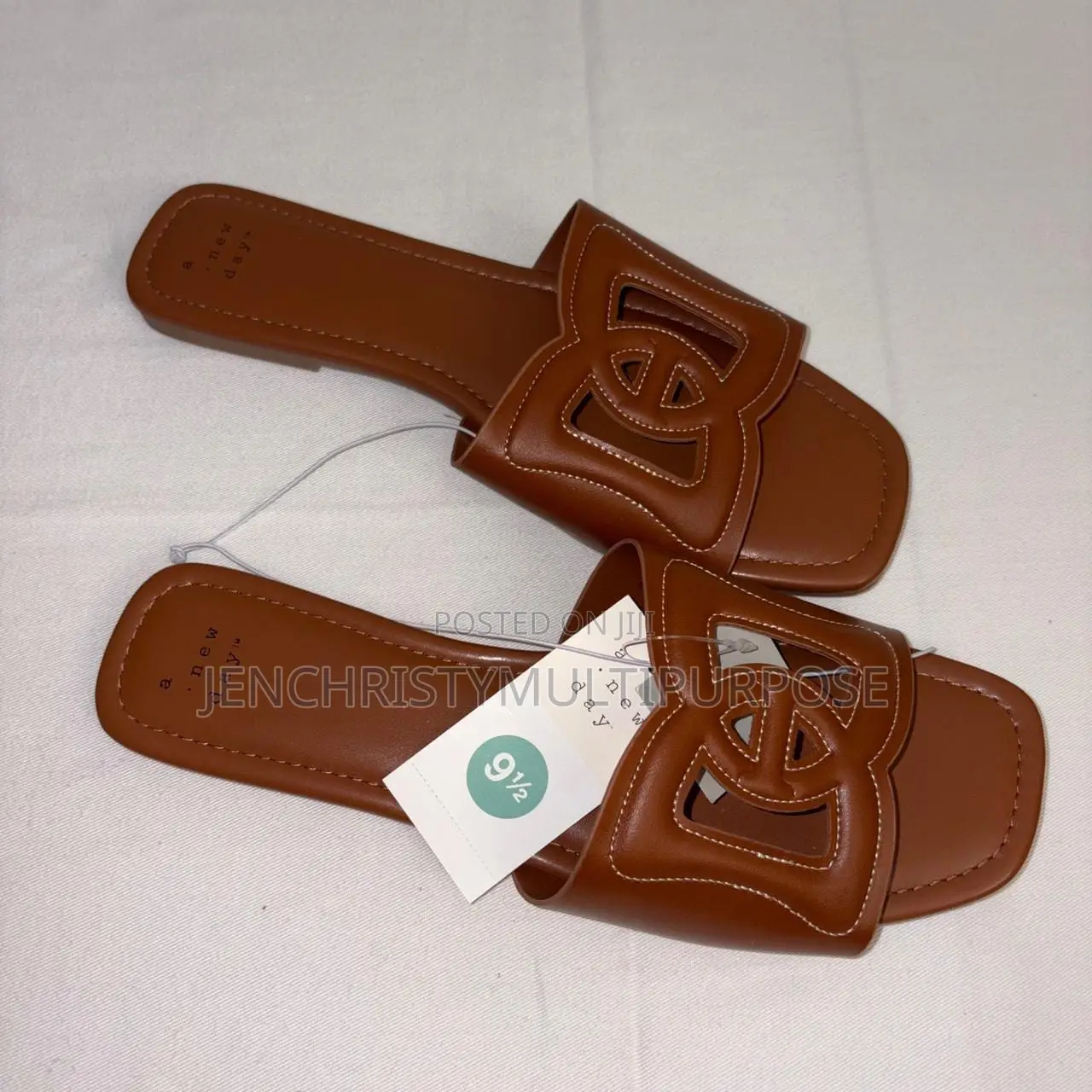 Women's Brown Slide Sandals