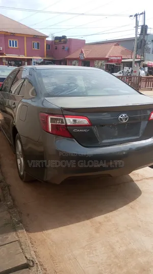 Toyota Camry 2013 Gray