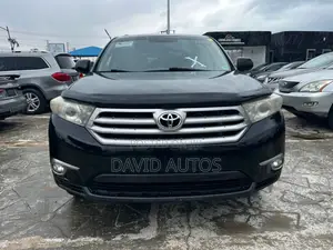 Toyota Highlander 2013 Black